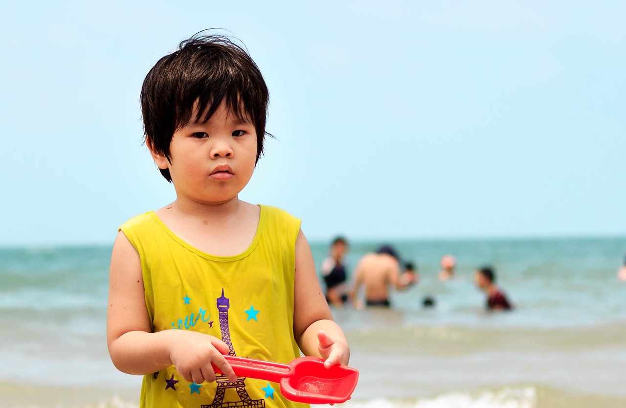小学生安全教育家庭指南，守护孩子成长